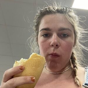 Meet your Posher, Rosalie